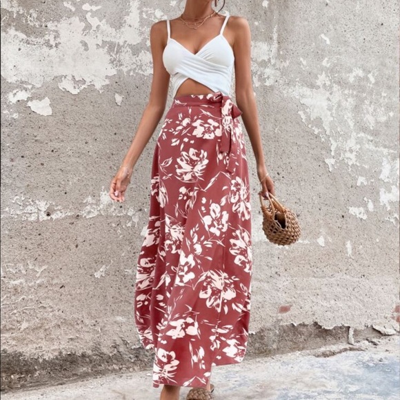 Boho Floral Print Belted Skirt - Picture 7 of 16